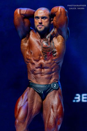 CLASSIC PHYSIQUE +178